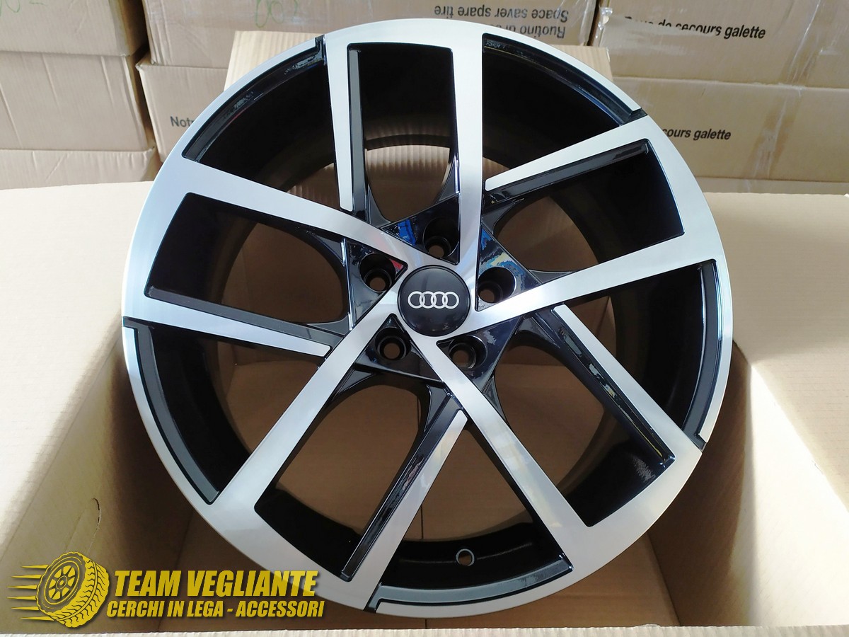 SPATH SP45 4 cerchi in lega 17 pollici AUDI TT TTS COUPE 17 pollici SP45  7.5x17 5x112 ET45 CB57.1 17 pollici SP45-71A